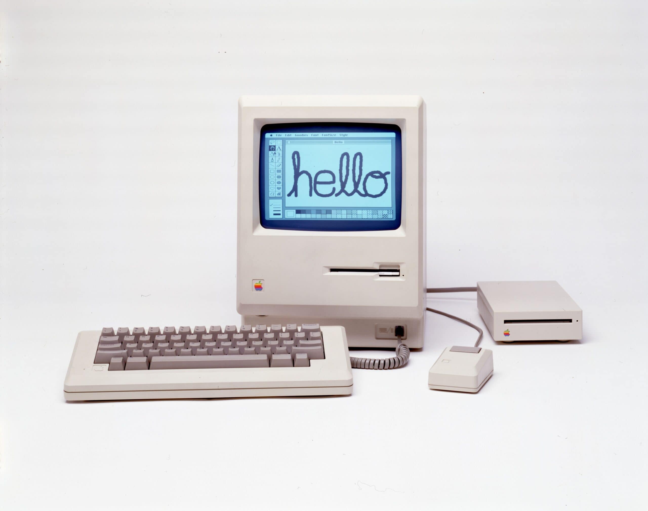 Apple Timeline - CHM